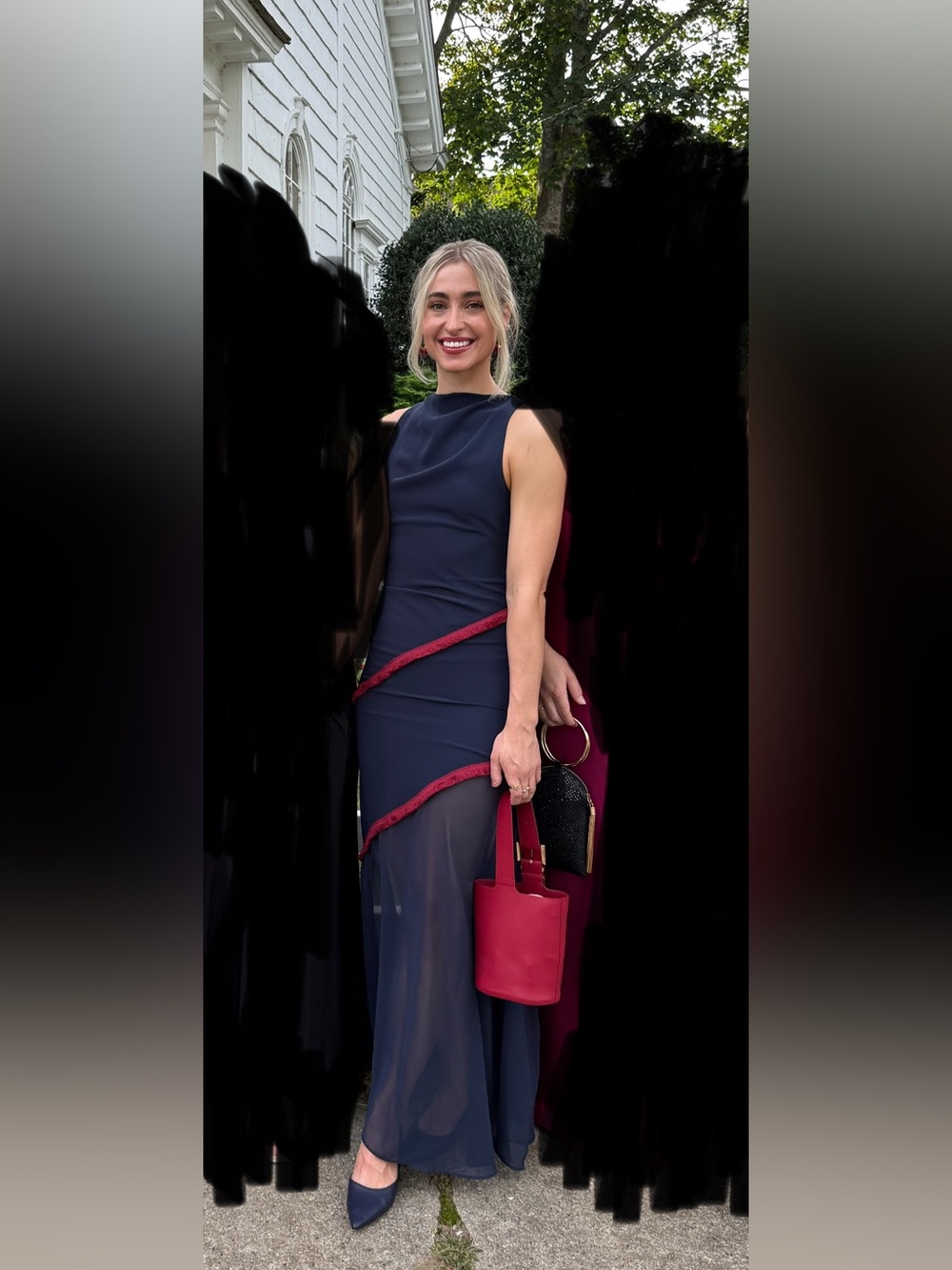 Lady Pipa navy gown